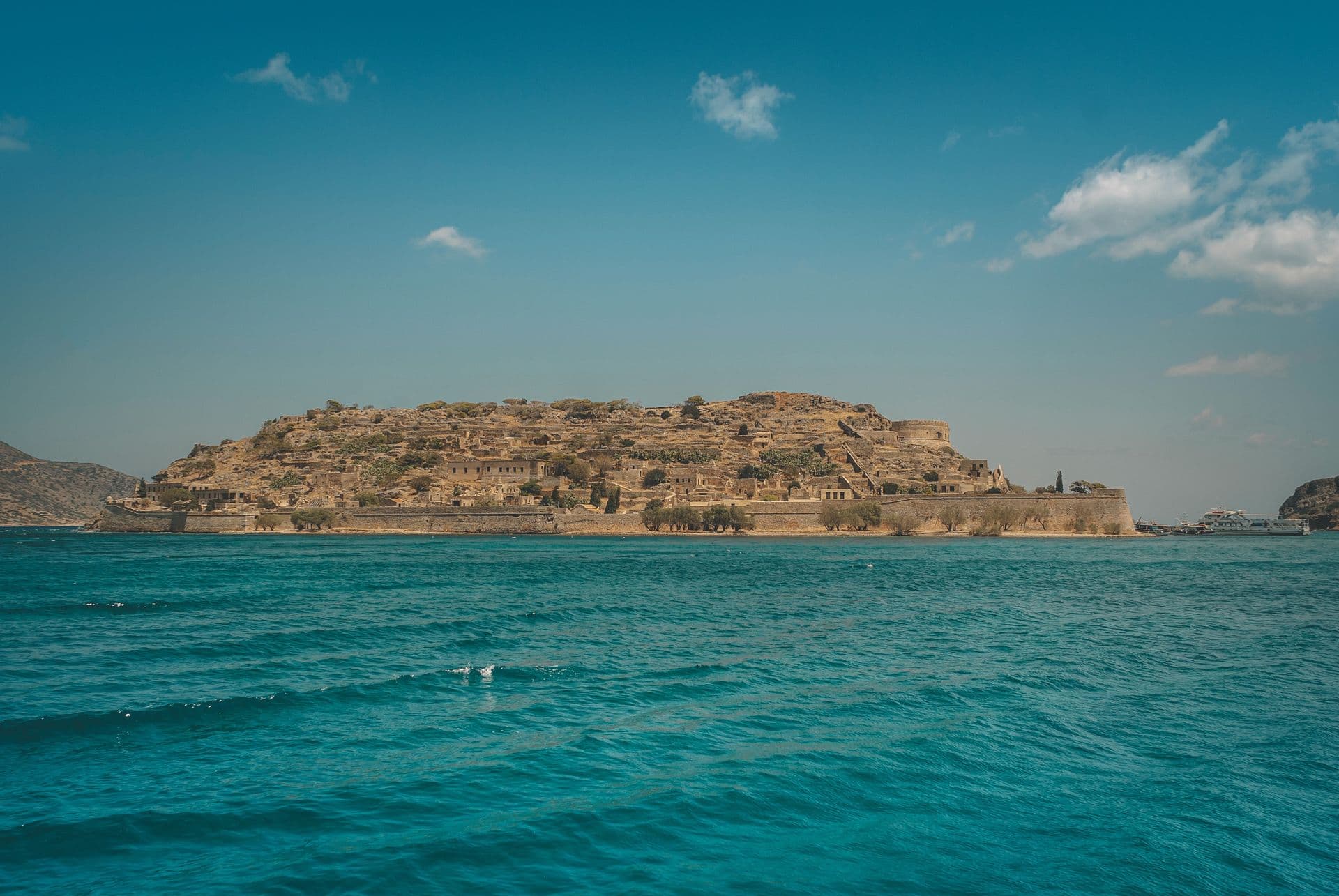 spinalonga island crete xgrec
