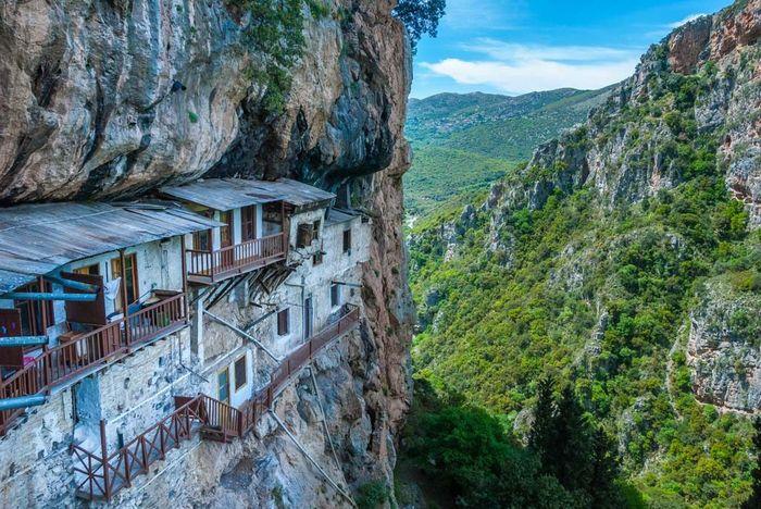 Monastery Menalon Dimitris Hike Prodromos Monks