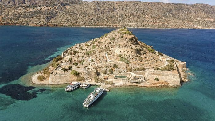 Spinalonga Island Crete xgrec Lepra Colony Boat from above 