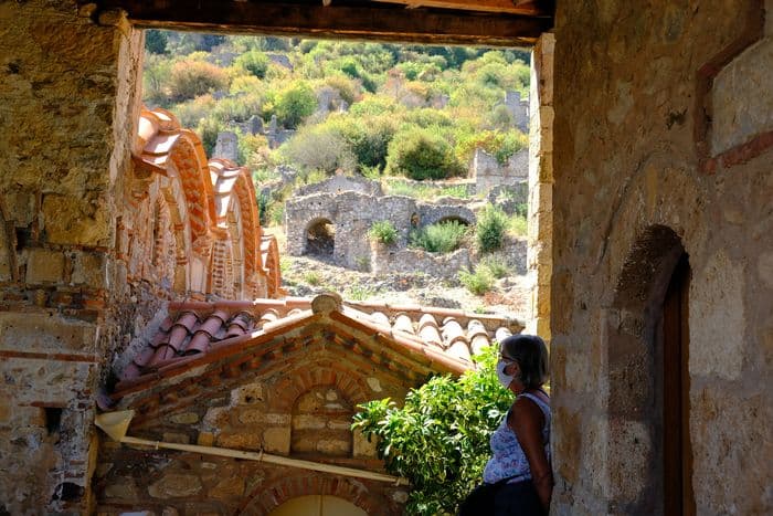 xgre - peleponnes -  olympia and klio - greece